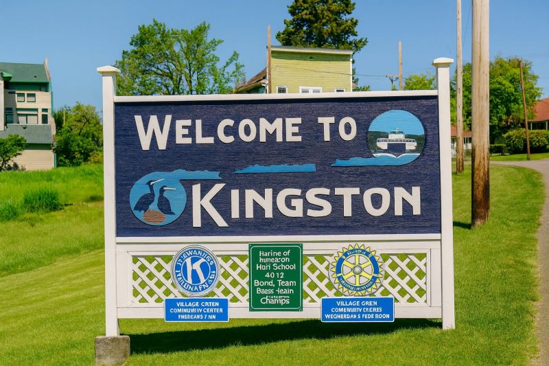 Local Lawn Mowing pros at work